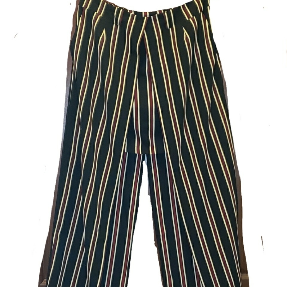 5/35 NWOT KNOW ONE CARES MINI/MAX SKIRT SZ L NEW